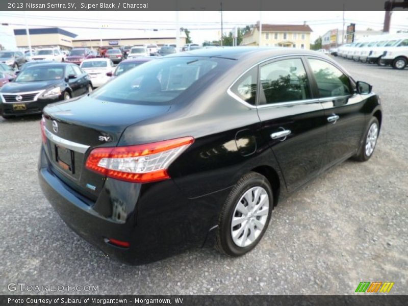 Super Black / Charcoal 2013 Nissan Sentra SV