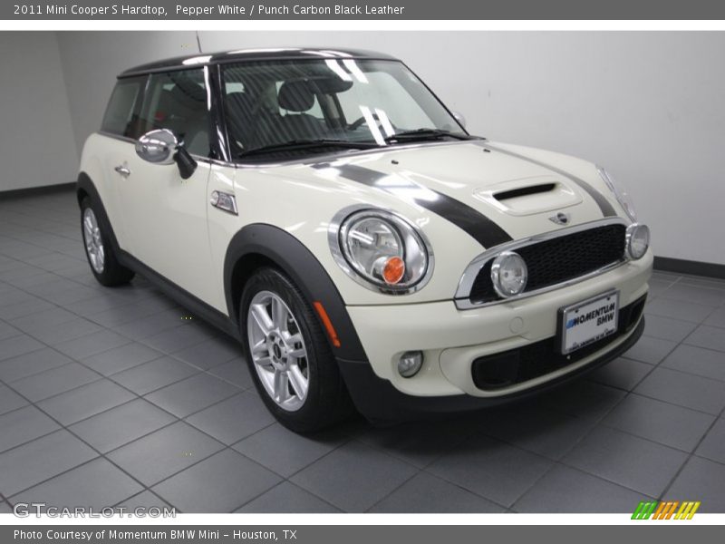 Pepper White / Punch Carbon Black Leather 2011 Mini Cooper S Hardtop