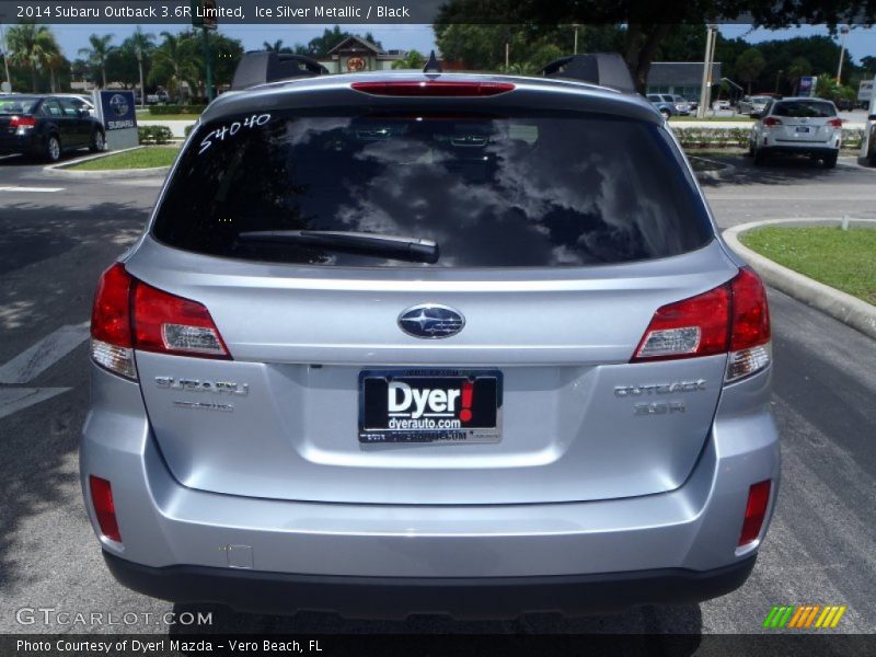 Ice Silver Metallic / Black 2014 Subaru Outback 3.6R Limited