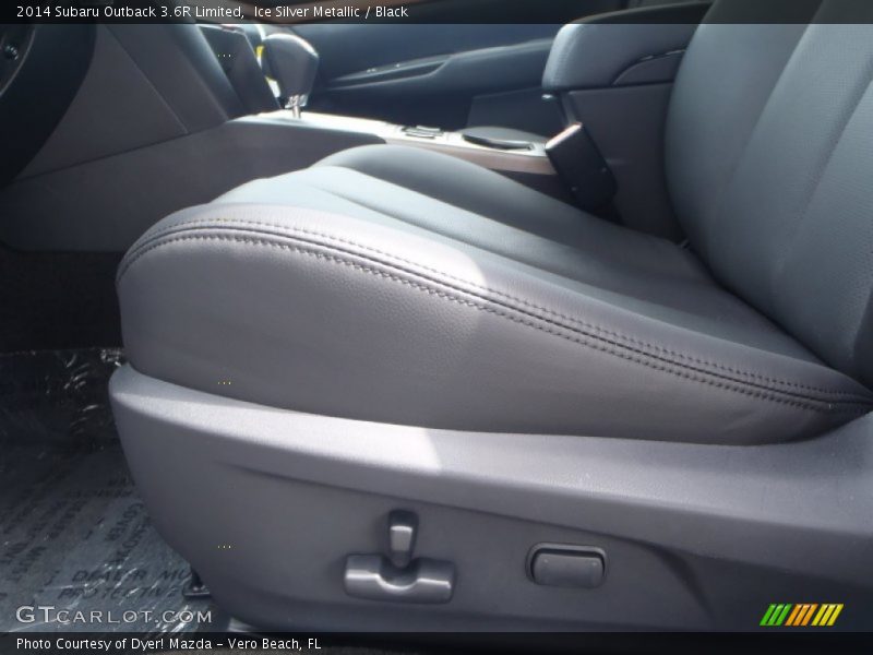 Ice Silver Metallic / Black 2014 Subaru Outback 3.6R Limited