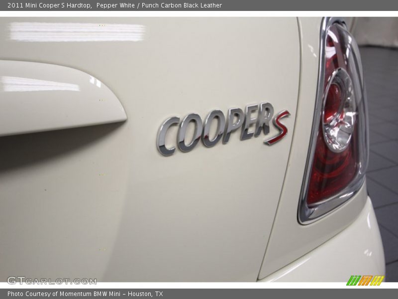 Pepper White / Punch Carbon Black Leather 2011 Mini Cooper S Hardtop