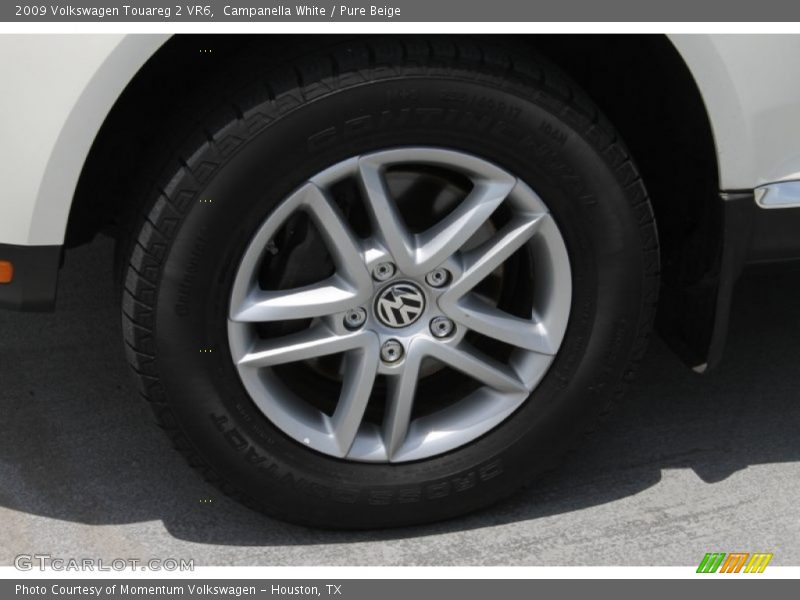 Campanella White / Pure Beige 2009 Volkswagen Touareg 2 VR6