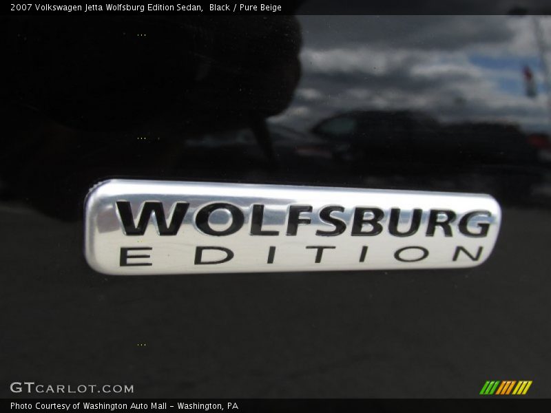 Black / Pure Beige 2007 Volkswagen Jetta Wolfsburg Edition Sedan