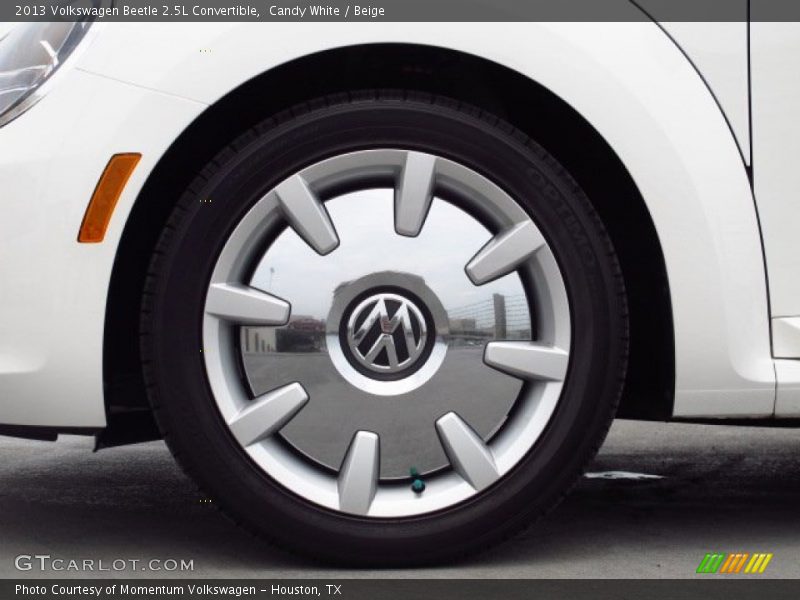 Candy White / Beige 2013 Volkswagen Beetle 2.5L Convertible