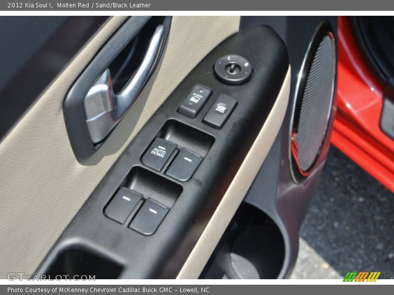 Molten Red / Sand/Black Leather 2012 Kia Soul !