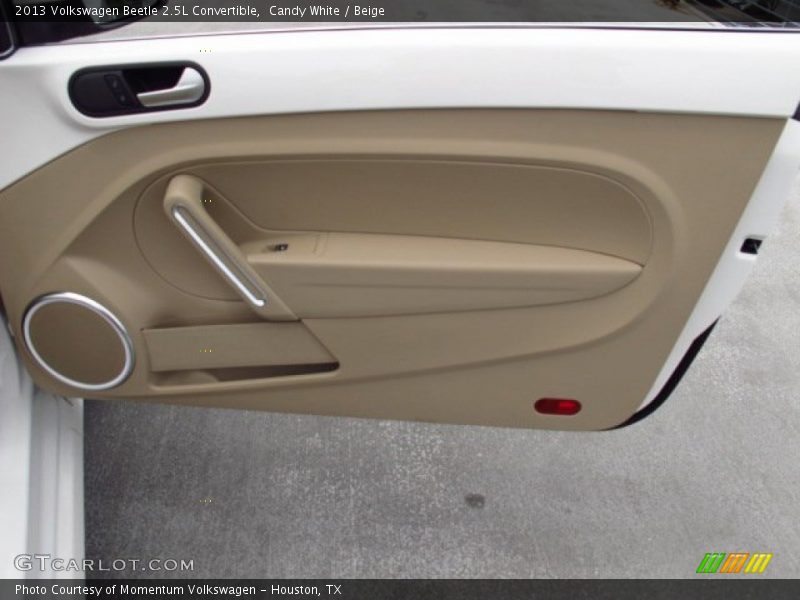 Candy White / Beige 2013 Volkswagen Beetle 2.5L Convertible