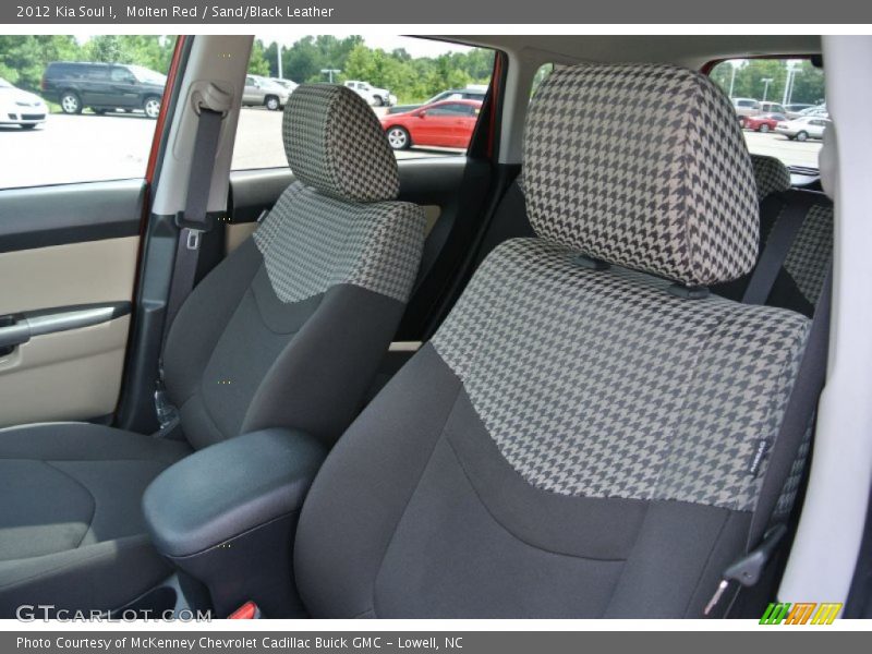 Molten Red / Sand/Black Leather 2012 Kia Soul !