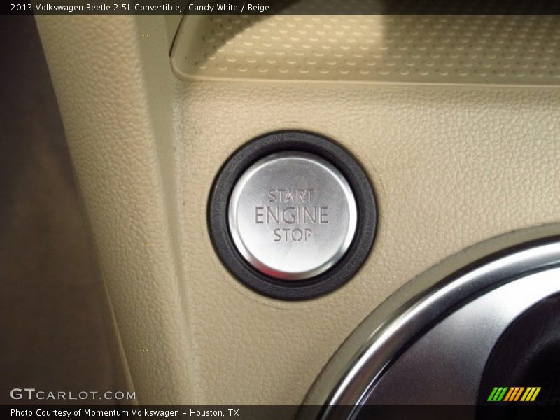 Candy White / Beige 2013 Volkswagen Beetle 2.5L Convertible