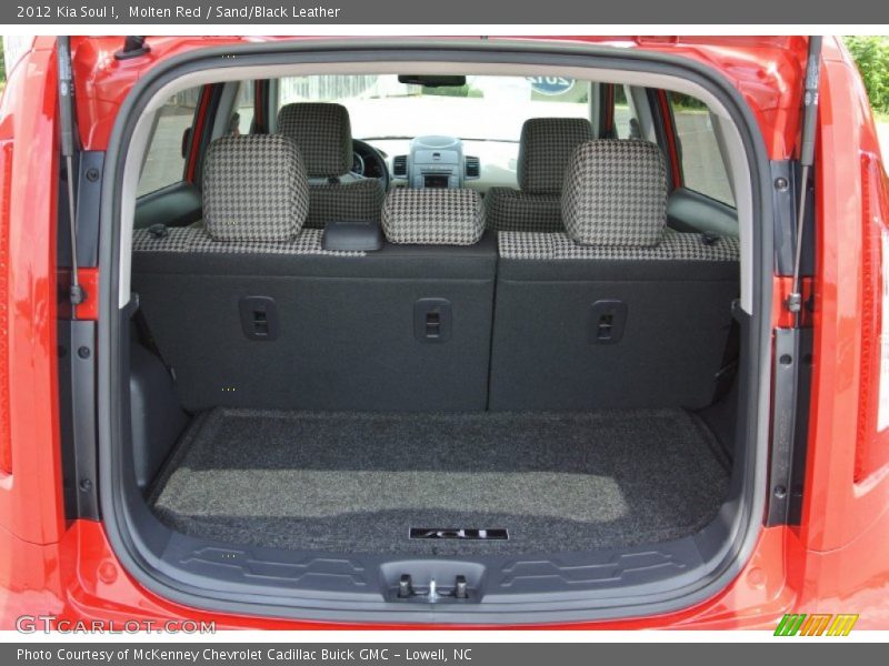 Molten Red / Sand/Black Leather 2012 Kia Soul !