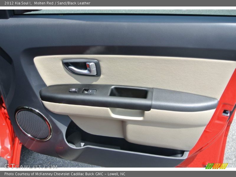 Molten Red / Sand/Black Leather 2012 Kia Soul !