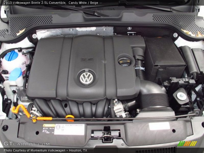 Candy White / Beige 2013 Volkswagen Beetle 2.5L Convertible