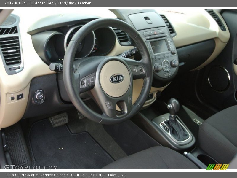 Molten Red / Sand/Black Leather 2012 Kia Soul !