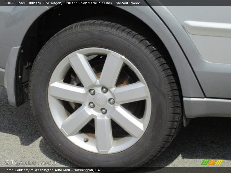 Brilliant Silver Metallic / Dark Charcoal Tweed 2007 Subaru Outback 2.5i Wagon