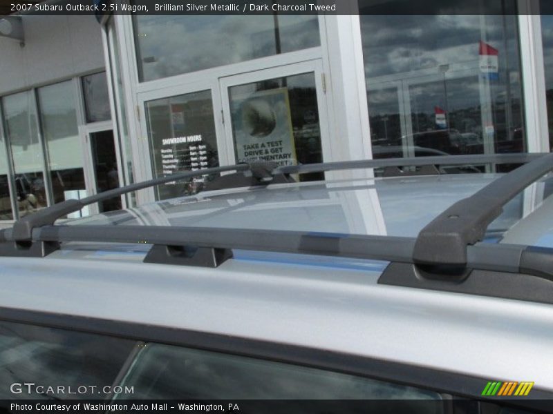 Brilliant Silver Metallic / Dark Charcoal Tweed 2007 Subaru Outback 2.5i Wagon