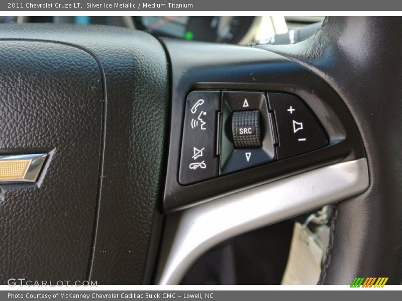Silver Ice Metallic / Medium Titanium 2011 Chevrolet Cruze LT