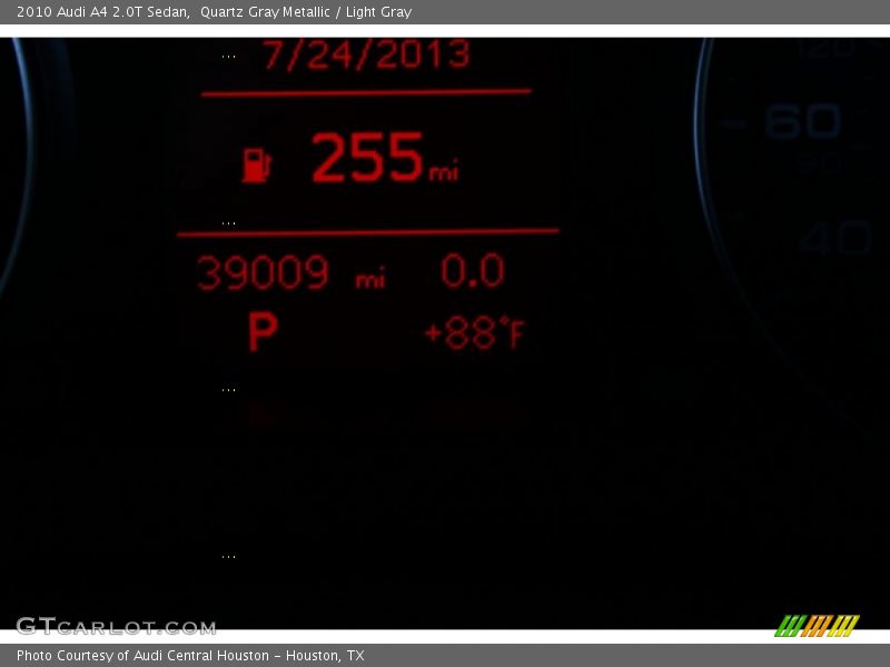 Quartz Gray Metallic / Light Gray 2010 Audi A4 2.0T Sedan