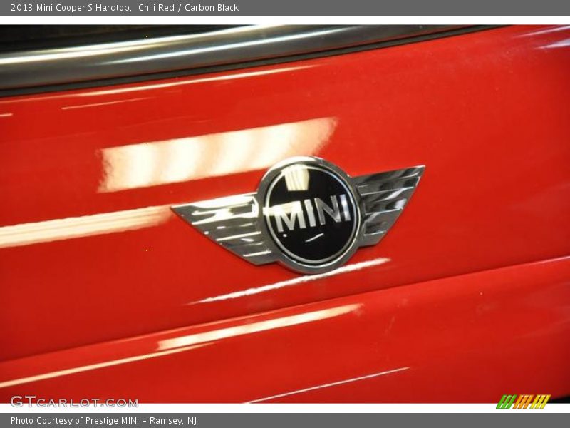 Chili Red / Carbon Black 2013 Mini Cooper S Hardtop