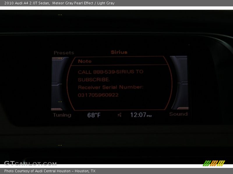Meteor Gray Pearl Effect / Light Gray 2010 Audi A4 2.0T Sedan