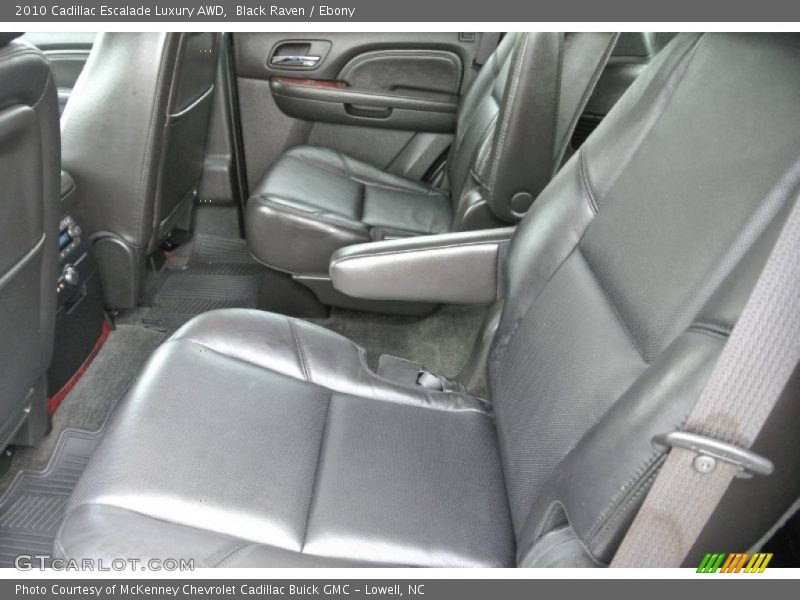 Black Raven / Ebony 2010 Cadillac Escalade Luxury AWD