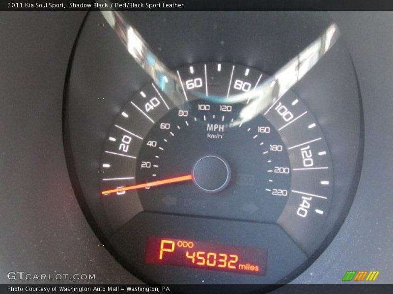 Shadow Black / Red/Black Sport Leather 2011 Kia Soul Sport