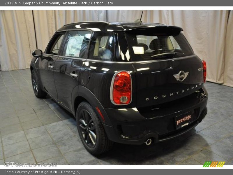 Absolute Black / Carbon Black 2013 Mini Cooper S Countryman