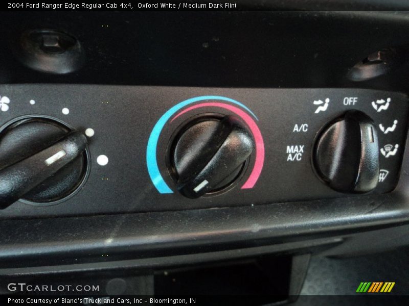 Oxford White / Medium Dark Flint 2004 Ford Ranger Edge Regular Cab 4x4