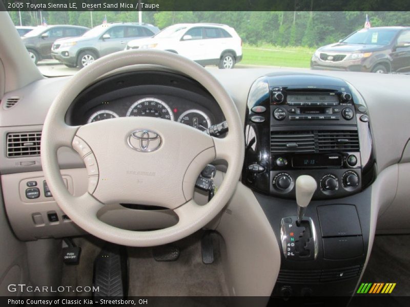 Desert Sand Mica / Taupe 2005 Toyota Sienna LE