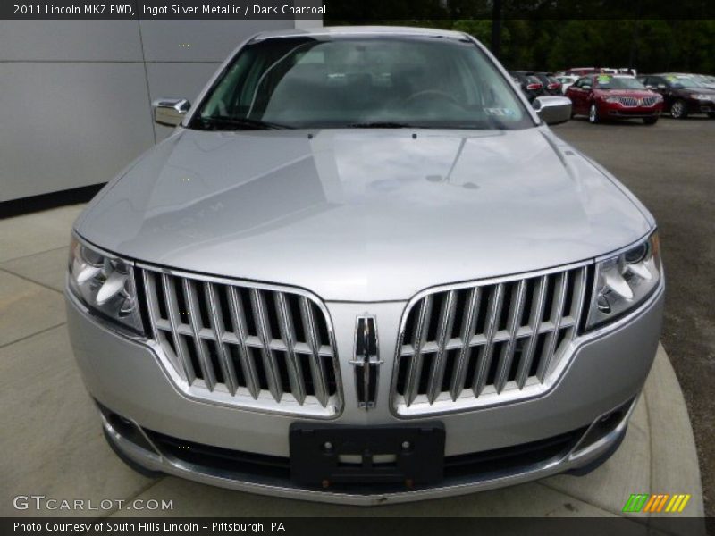 Ingot Silver Metallic / Dark Charcoal 2011 Lincoln MKZ FWD