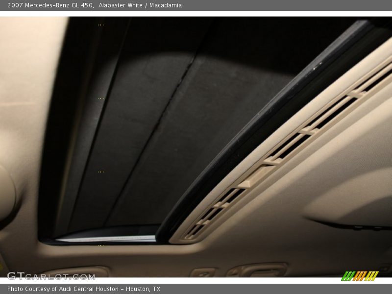 Alabaster White / Macadamia 2007 Mercedes-Benz GL 450