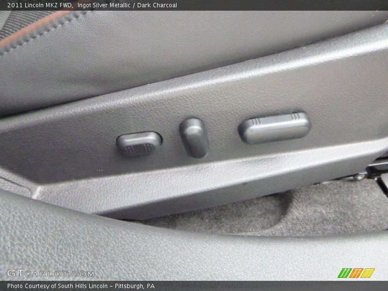 Ingot Silver Metallic / Dark Charcoal 2011 Lincoln MKZ FWD