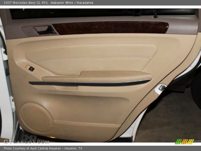 Alabaster White / Macadamia 2007 Mercedes-Benz GL 450