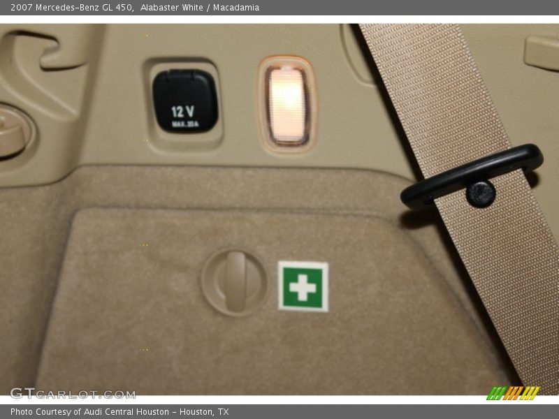 Alabaster White / Macadamia 2007 Mercedes-Benz GL 450