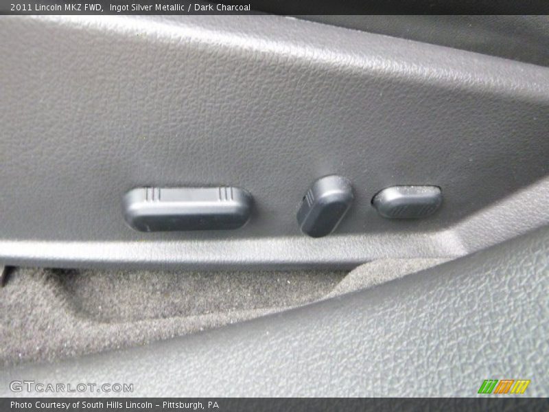 Ingot Silver Metallic / Dark Charcoal 2011 Lincoln MKZ FWD