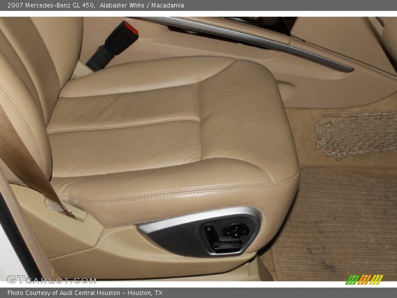 Alabaster White / Macadamia 2007 Mercedes-Benz GL 450