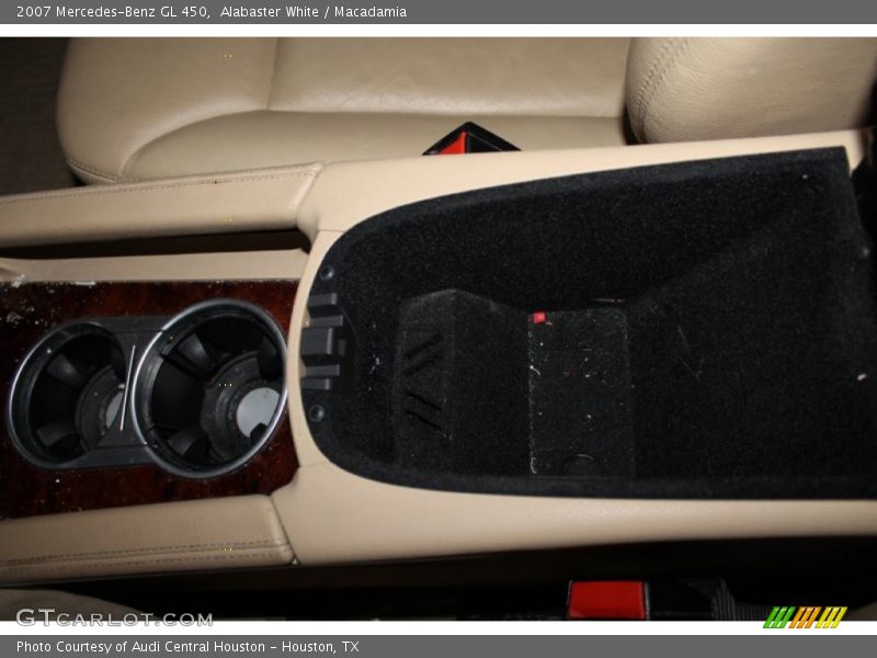 Alabaster White / Macadamia 2007 Mercedes-Benz GL 450