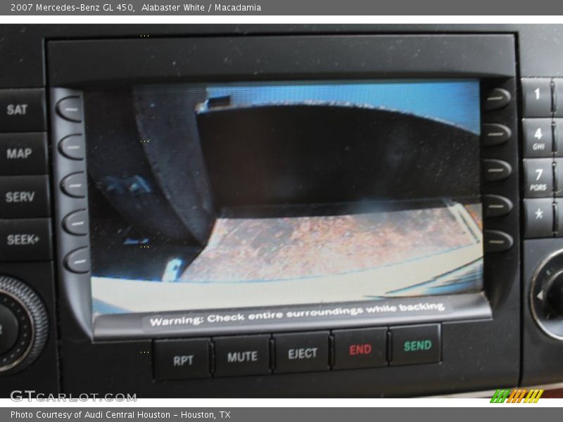 Alabaster White / Macadamia 2007 Mercedes-Benz GL 450