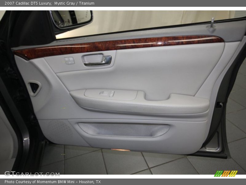 Mystic Gray / Titanium 2007 Cadillac DTS Luxury