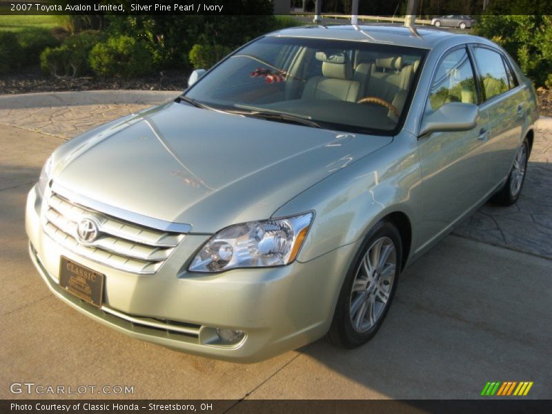 Silver Pine Pearl / Ivory 2007 Toyota Avalon Limited