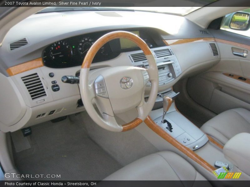 Silver Pine Pearl / Ivory 2007 Toyota Avalon Limited