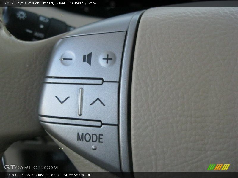 Silver Pine Pearl / Ivory 2007 Toyota Avalon Limited
