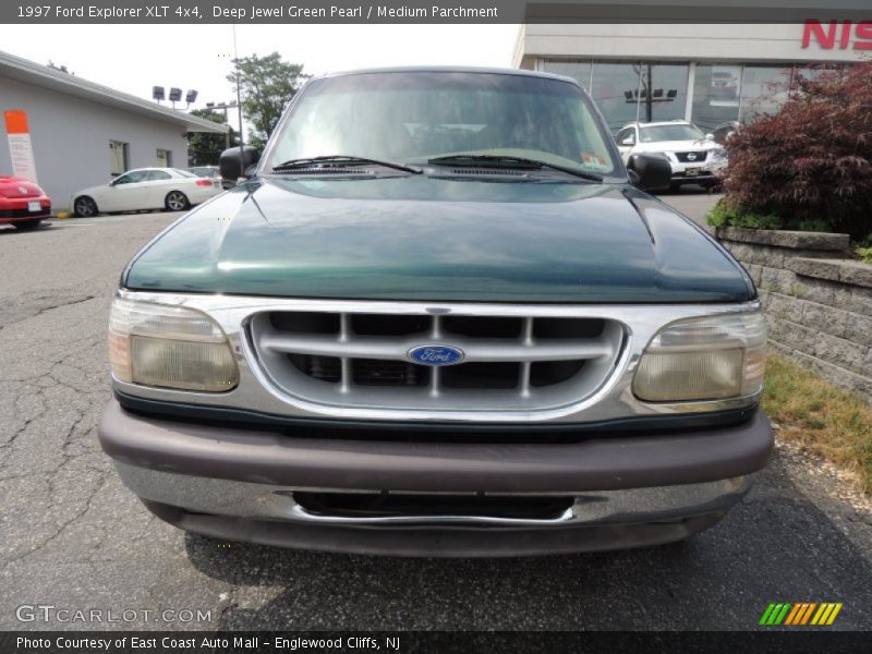 Deep Jewel Green Pearl / Medium Parchment 1997 Ford Explorer XLT 4x4