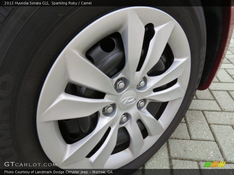 Sparkling Ruby / Camel 2013 Hyundai Sonata GLS