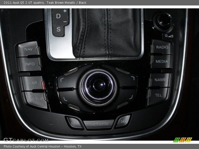 Teak Brown Metallic / Black 2011 Audi Q5 2.0T quattro