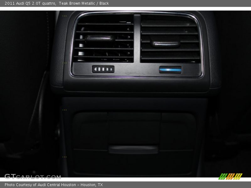 Teak Brown Metallic / Black 2011 Audi Q5 2.0T quattro
