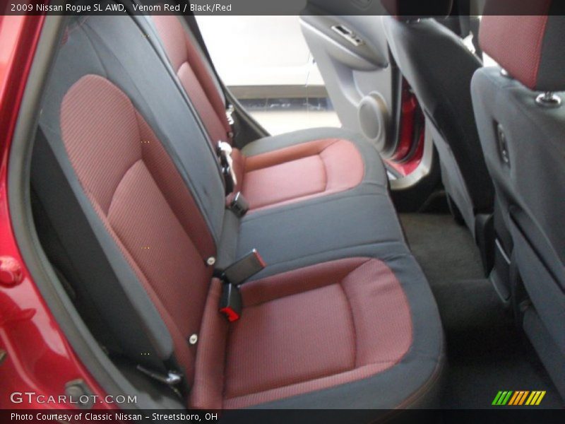 Venom Red / Black/Red 2009 Nissan Rogue SL AWD