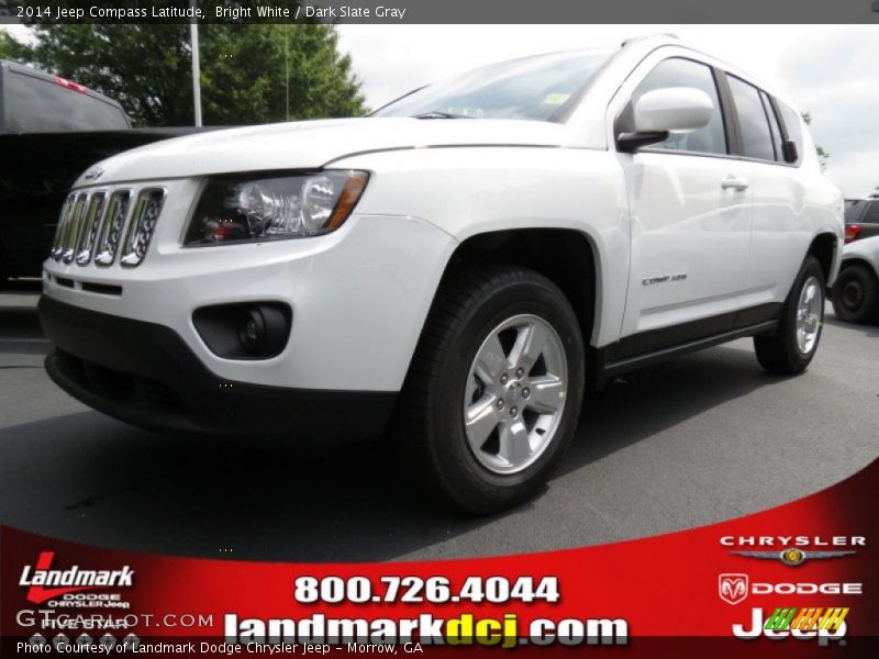 Bright White / Dark Slate Gray 2014 Jeep Compass Latitude