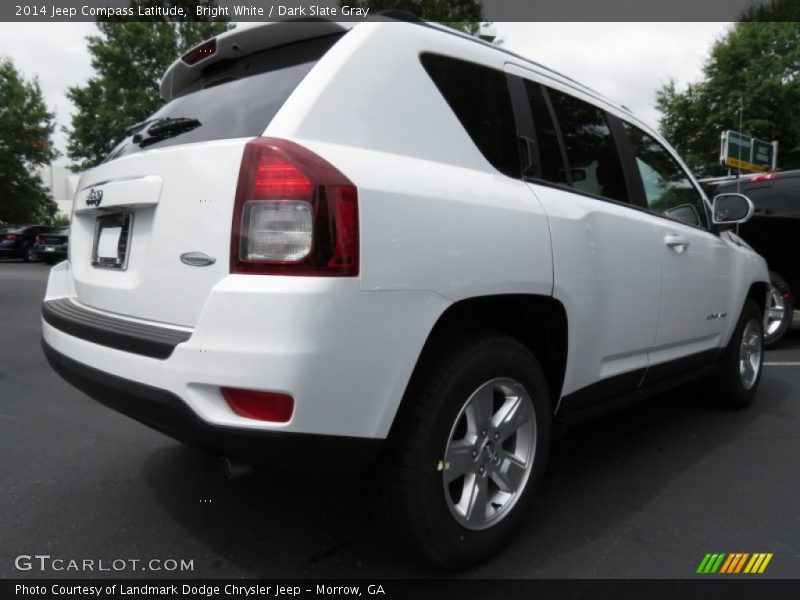 Bright White / Dark Slate Gray 2014 Jeep Compass Latitude