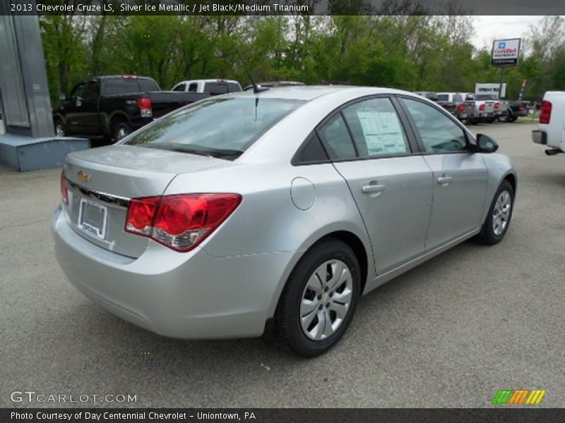 Silver Ice Metallic / Jet Black/Medium Titanium 2013 Chevrolet Cruze LS