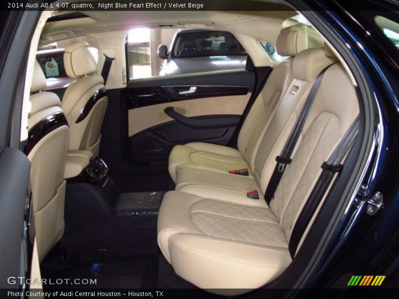 Rear Seat of 2014 A8 L 4.0T quattro