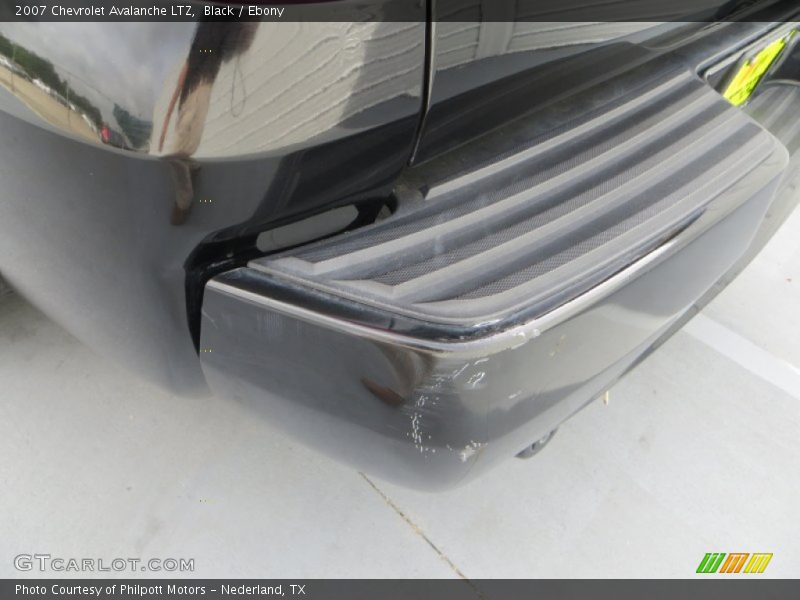 Black / Ebony 2007 Chevrolet Avalanche LTZ